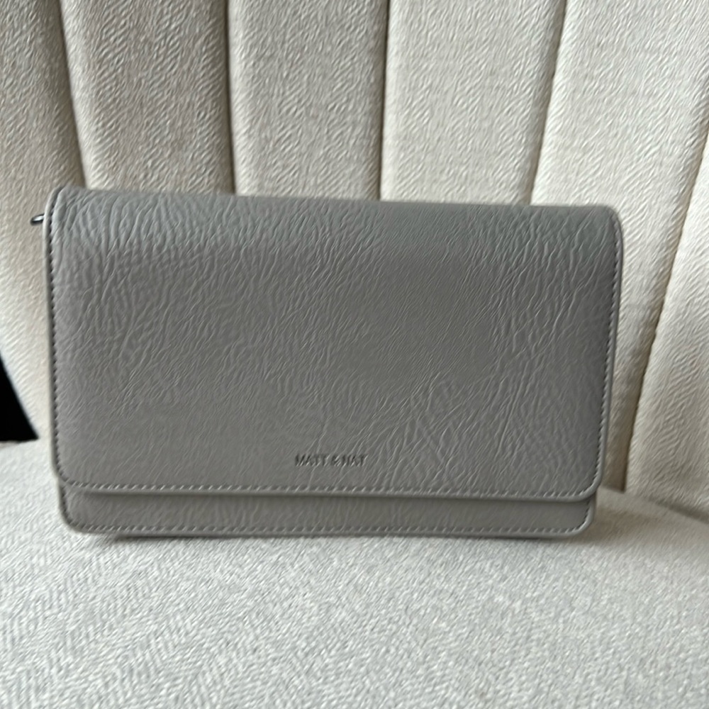 Matt & Nat Crossbody Bag in Gray